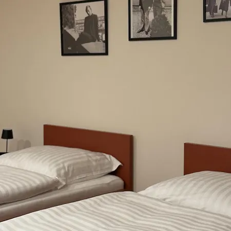 Zayda Guest house